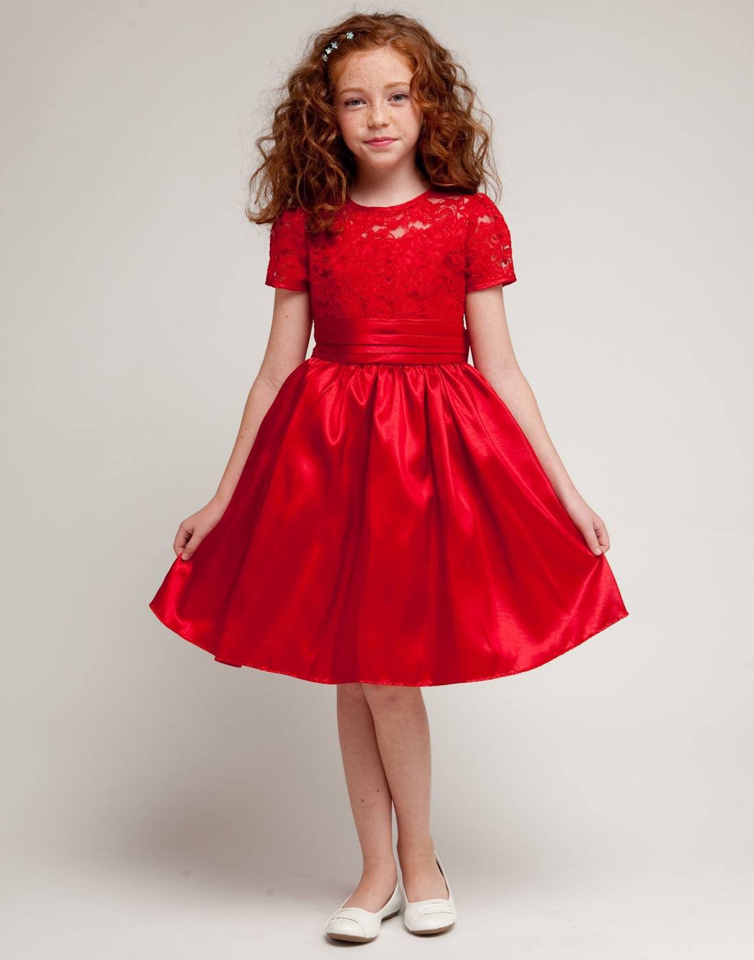 Luring Lace and Glistening Taffeta Knee length Dress - Red silkflowersfactory10.com Luring Lace and Glistening Taffeta Knee length Dress - Red silkflowersfactory10.com